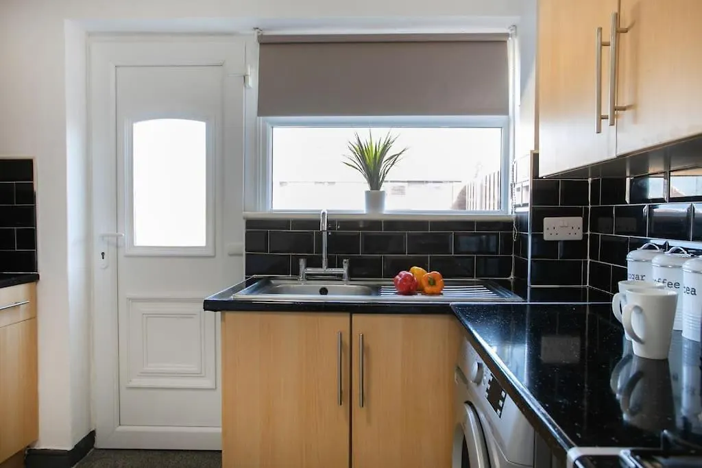 Casa de Férias Maltby House, Rotherham For Contractors & Families, Free Private Parking, Wifi Etc Reino Unido